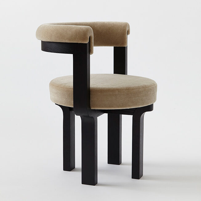 Colony_KANA-CHAIR_VonnegutKraft